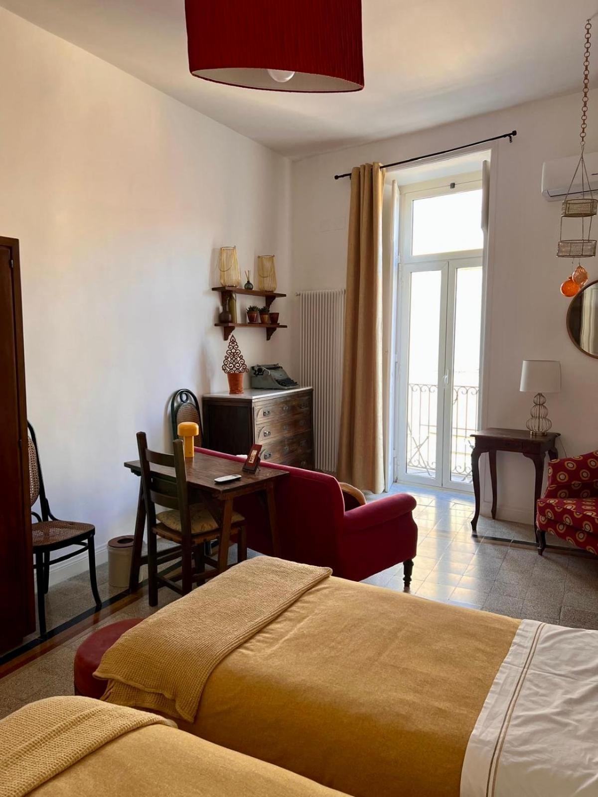 Appartement Le Scale Del Principe Napels